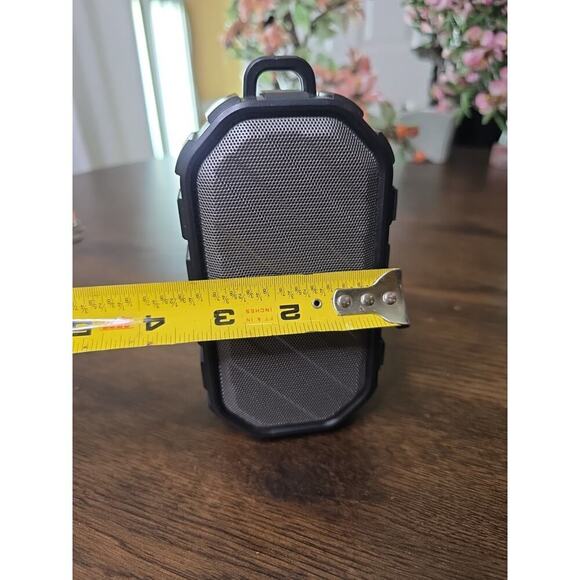 Polaroud model# PBT524 Wireless Portable Bluetooth Speaker Black - Picture 13 of 16